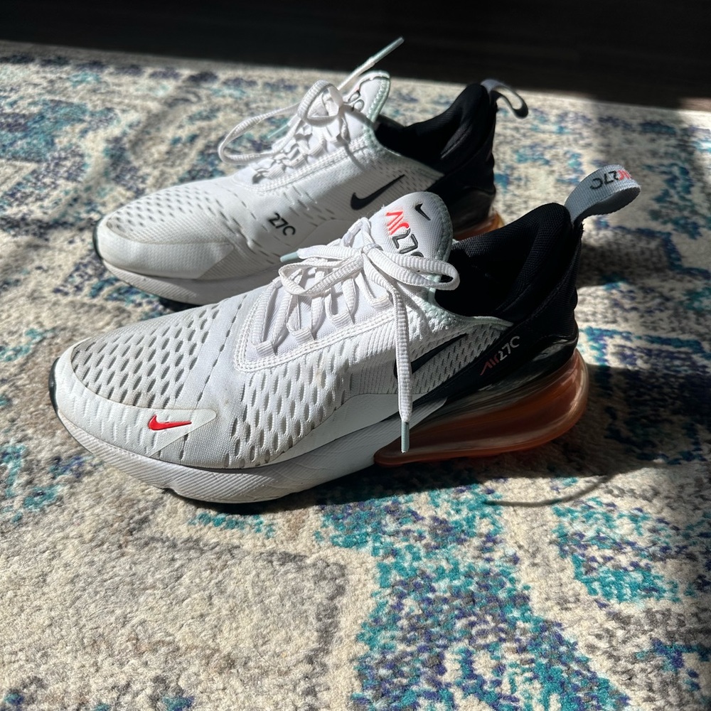 Nike Air 270